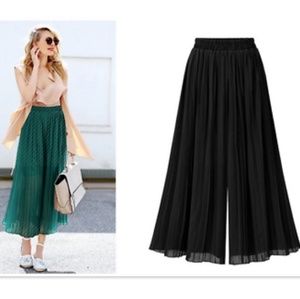 Plus size Wide Leg High Waist Pleated pant black